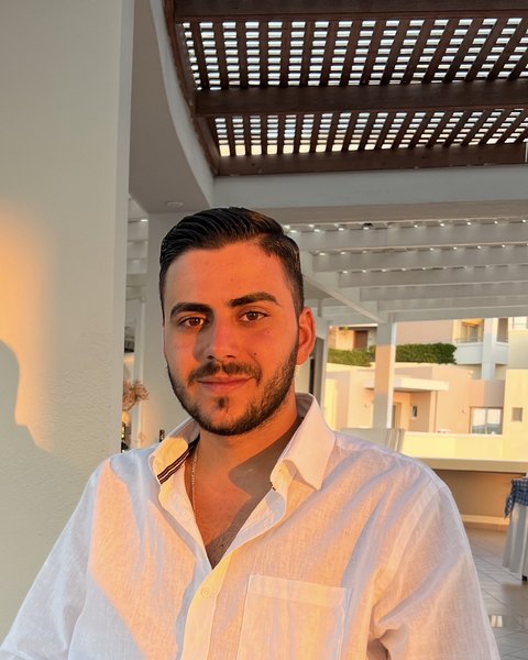Velat Catalkaya, Geschäftsführer und Inhaber der MWA GmbH